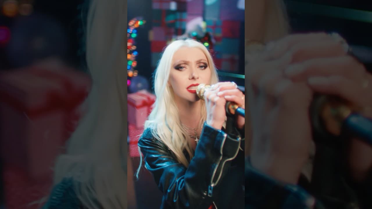 The Pretty Reckless Short